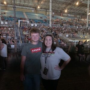 Meet your Posher, Jerry